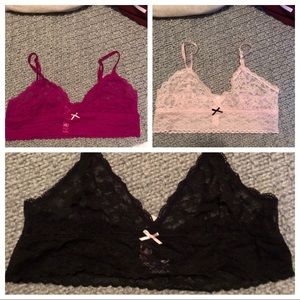 3 Victoria’s Secret bralettes
